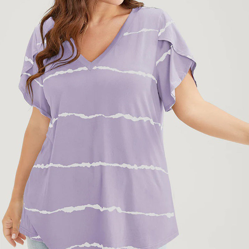 Plus-Size Striped V-Neck Tee – Waist-Cinching & Breathable Fit
