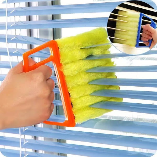 Clean Blinds Instantly! 7-Finger Blind Cleaning Brush
