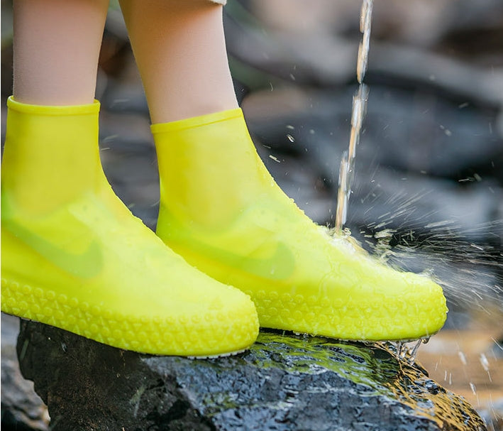 Heavy-Duty Rain Shoe Covers – Anti-Slip & Foldable Design