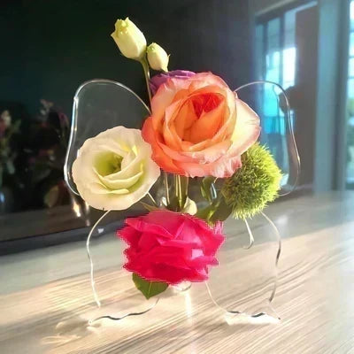 Display Flowers Artfully Instantly! Transparent Butterfly Vase