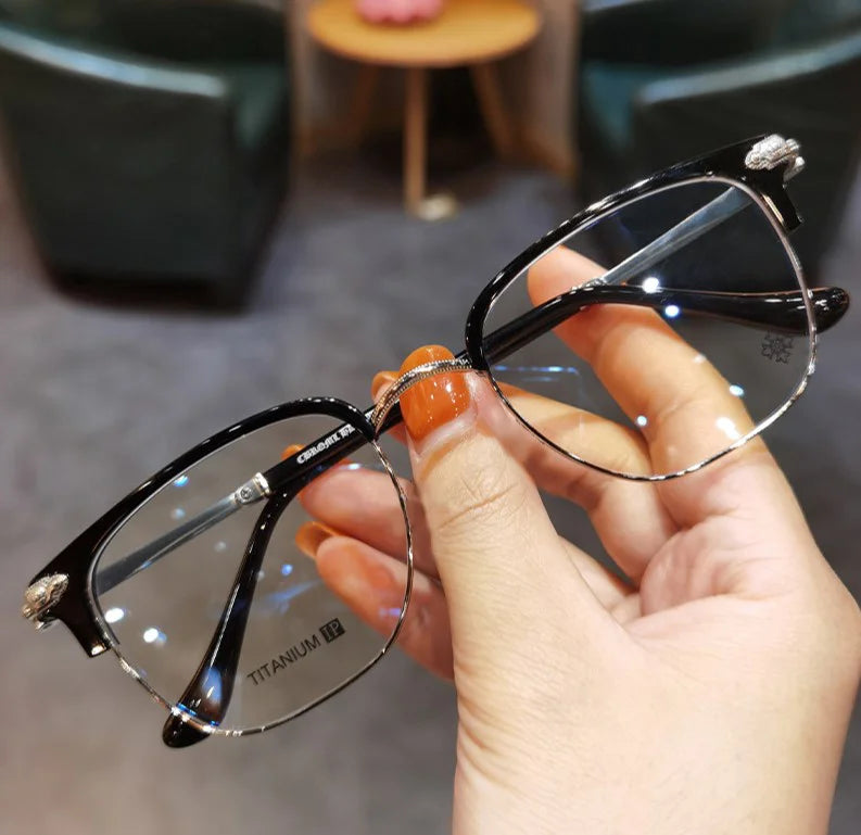 Titanium Blue Light Reading Glasses – Ultra-Light & Crystal-Clear