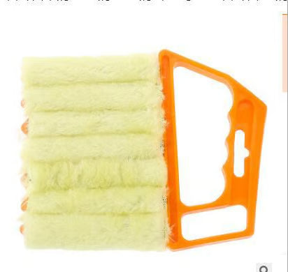 Clean Blinds Instantly! 7-Finger Blind Cleaning Brush