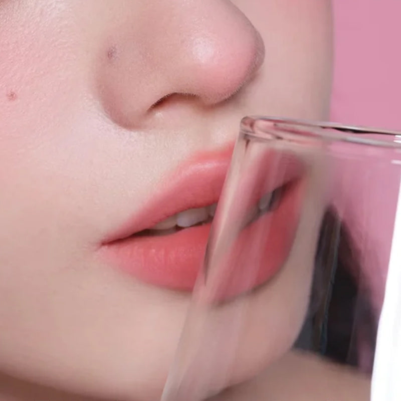 ✨Hot new products💞Matte Rotating Smooth Lasting Lip Glaze💞