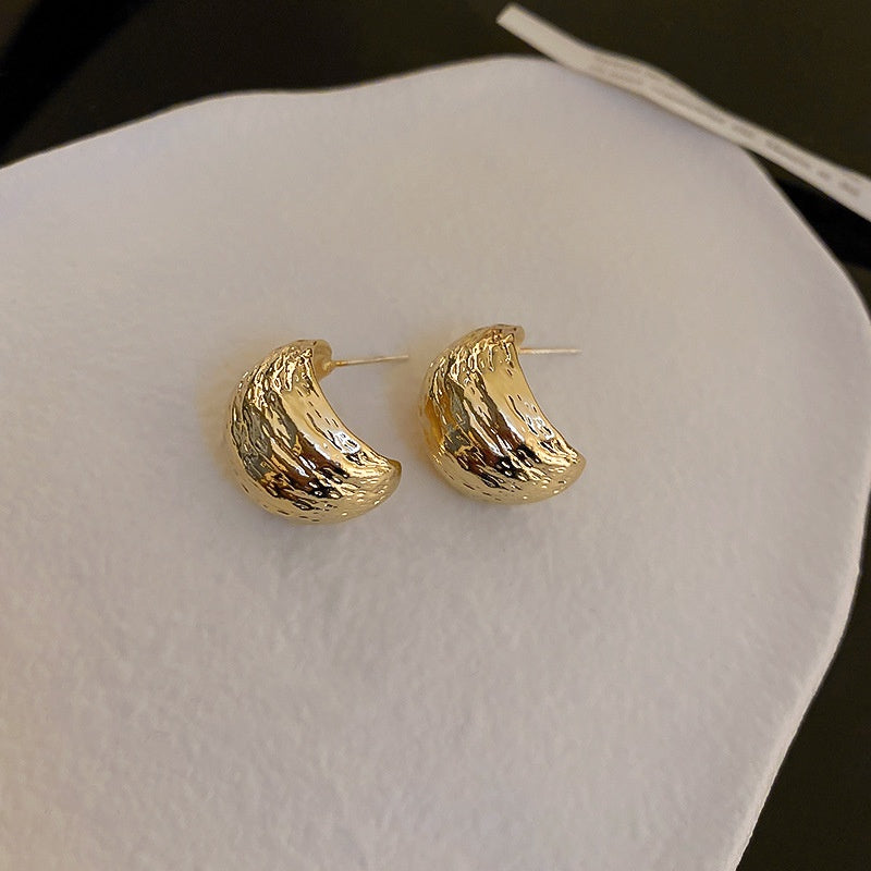 🔥Minimalist Bean-Shaped Stud Earrings