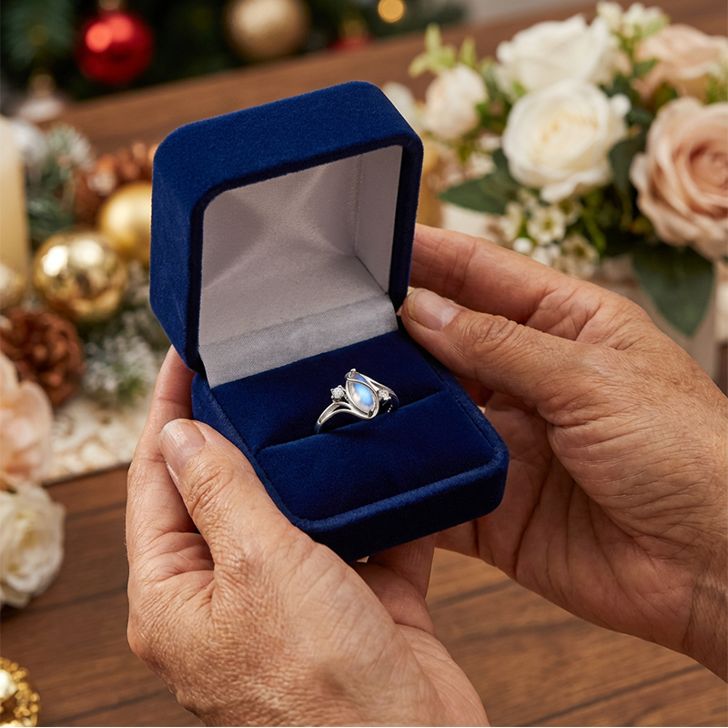 ⏳Time-Limited Special⏰Modern Oval Band – Zirconia accents & sleek finish 💍