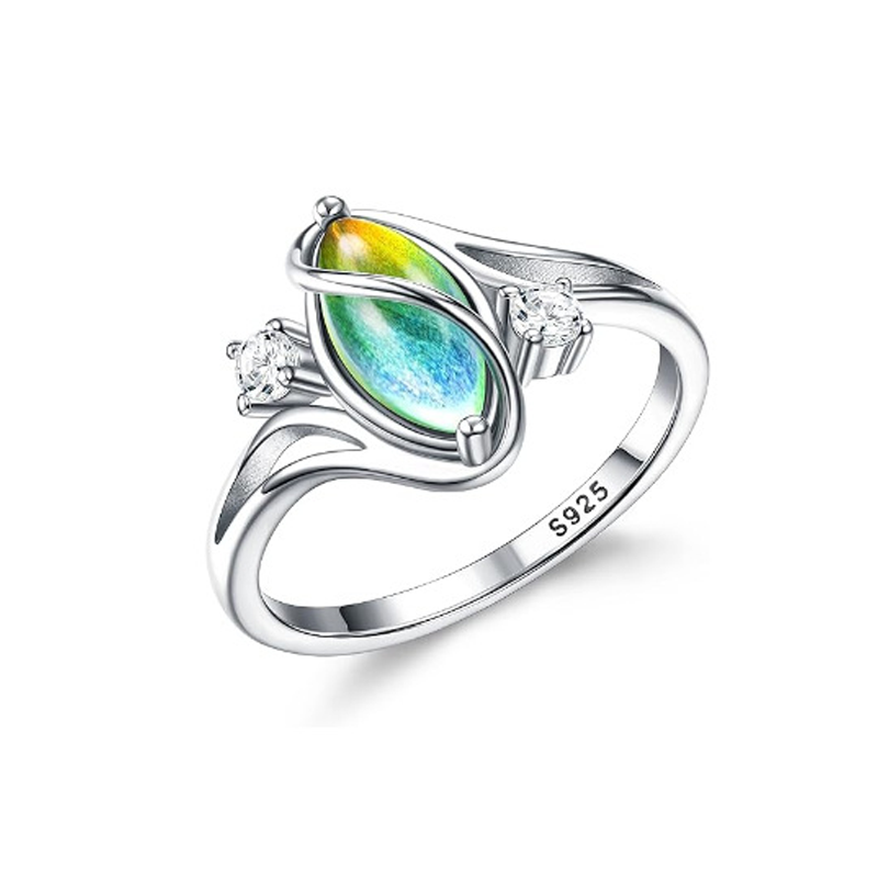 ⏳Time-Limited Special⏰Modern Oval Band – Zirconia accents & sleek finish 💍