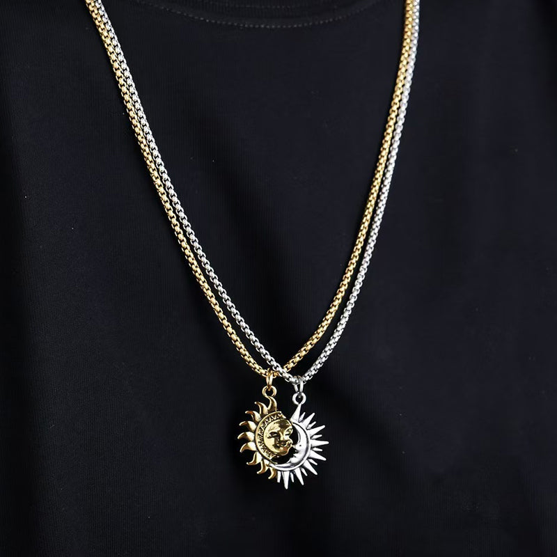 🌞 50% OFF NOW! 🌙 Sun & Moon Pendant Necklace Set – Symbolic Couple Jewelry, Asymmetrical Design & Meaningful Gift ✨