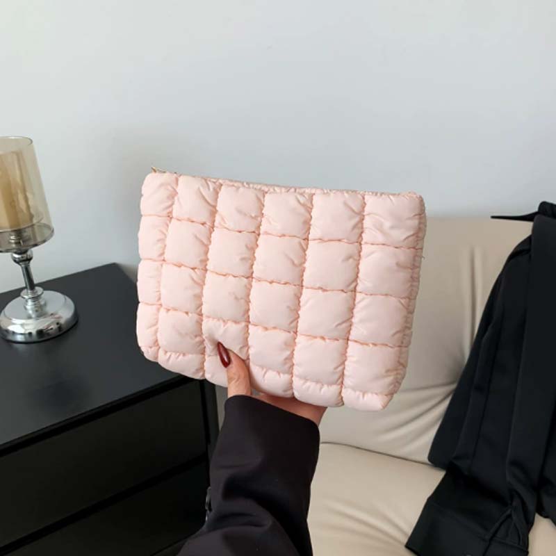 🔥Women's Casual Quilted Clutch Bag