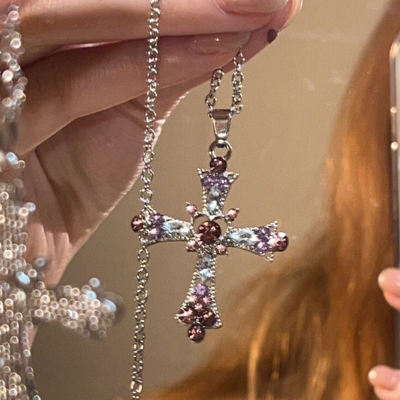 ✨Gothic Rhinestone Cross Necklace