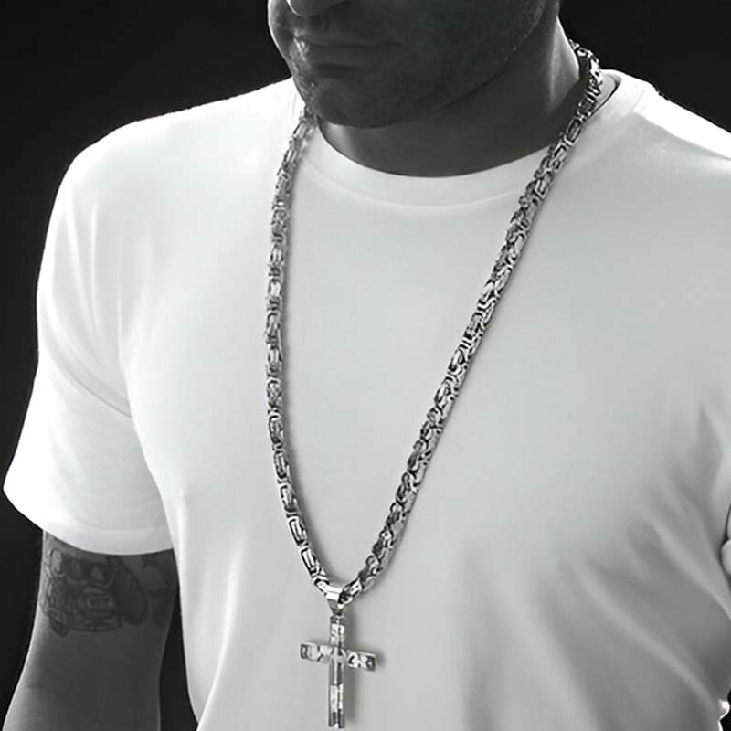 ✝️Delicate Timeless Elegance Cross Necklace