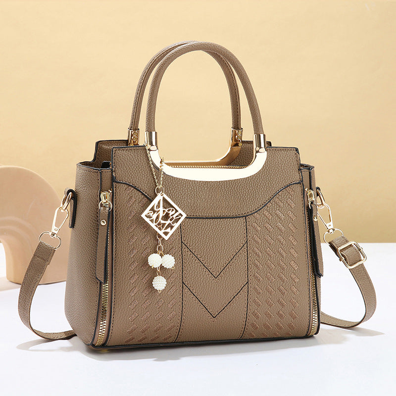 👜 LIMITED-TIME 50% OFF! ✨ V-Stitched Everyday Handbag – Multi-Compartment, Versatile Carry