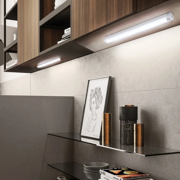 Smart Motion Sensor Light – Magnetic, Rechargeable & Easy Install