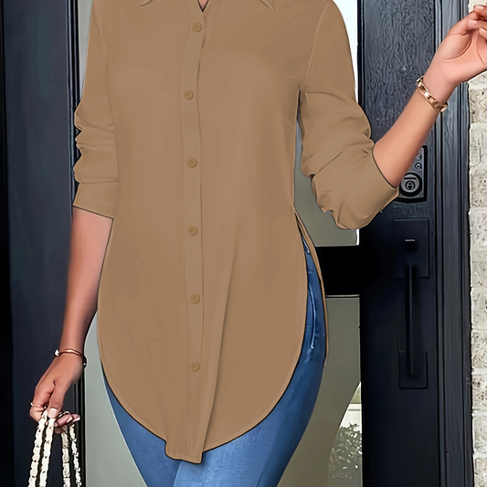 Curved Hem Button-Down Shirt – Side Slits & Breathable Fabric