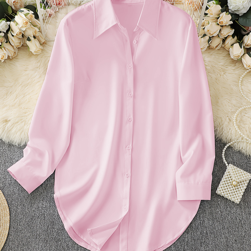Curved Hem Button-Down Shirt – Side Slits & Breathable Fabric