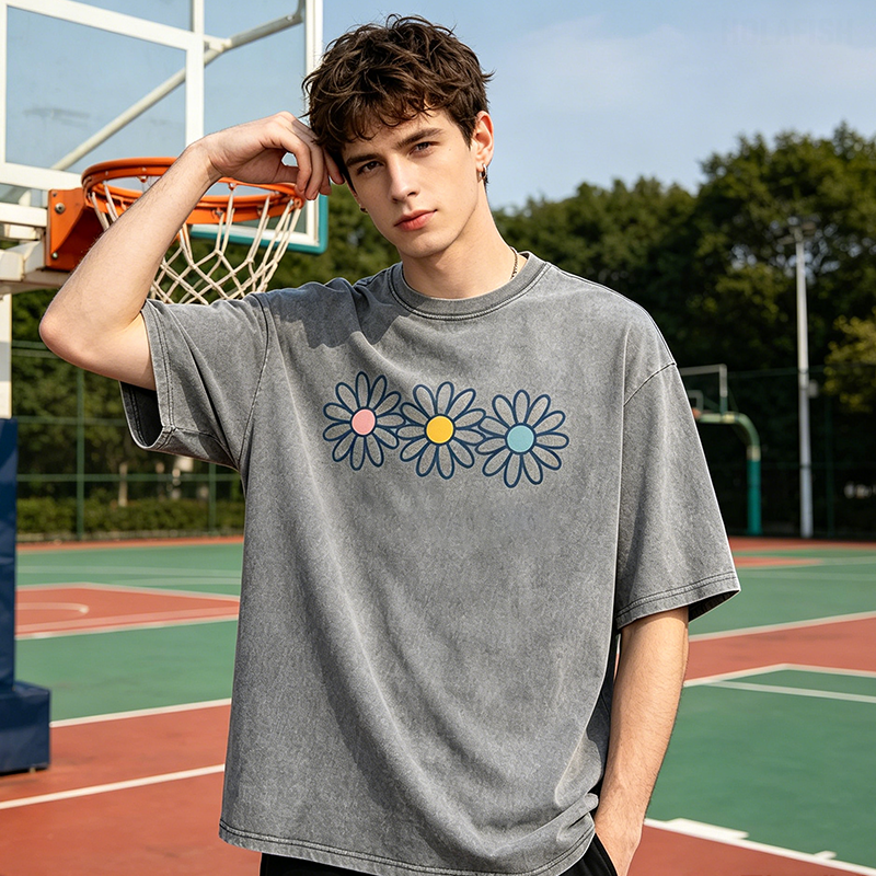 Vintage Washed Graphic Tee – Oversized & Breathable Fit