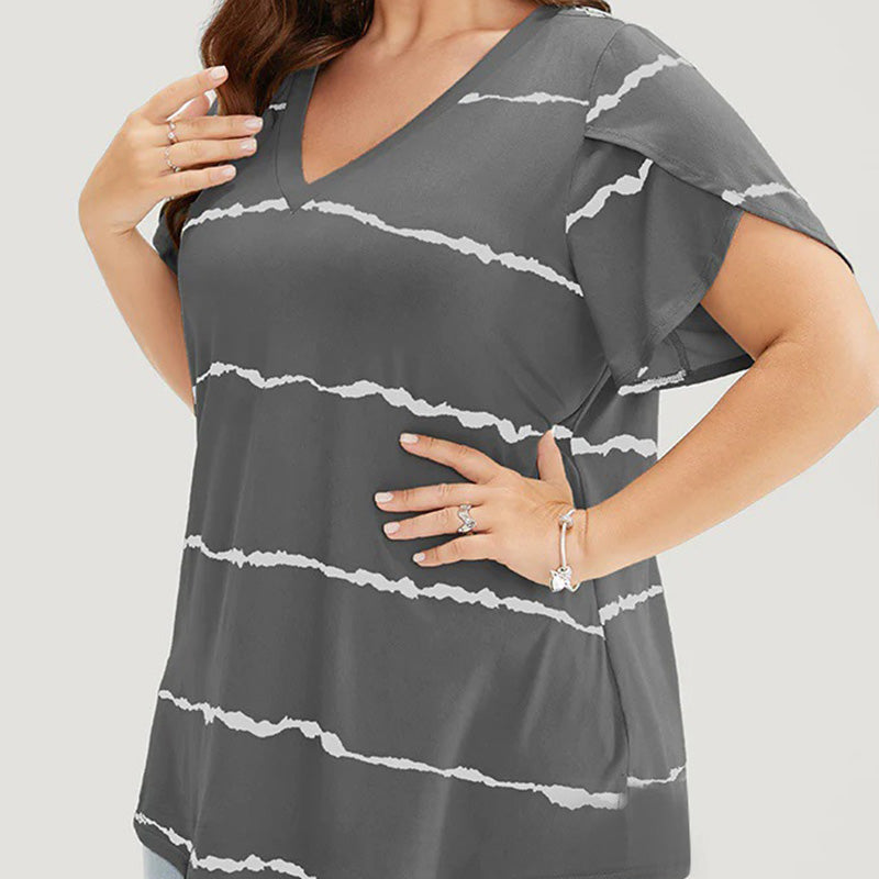 Plus-Size Striped V-Neck Tee – Waist-Cinching & Breathable Fit