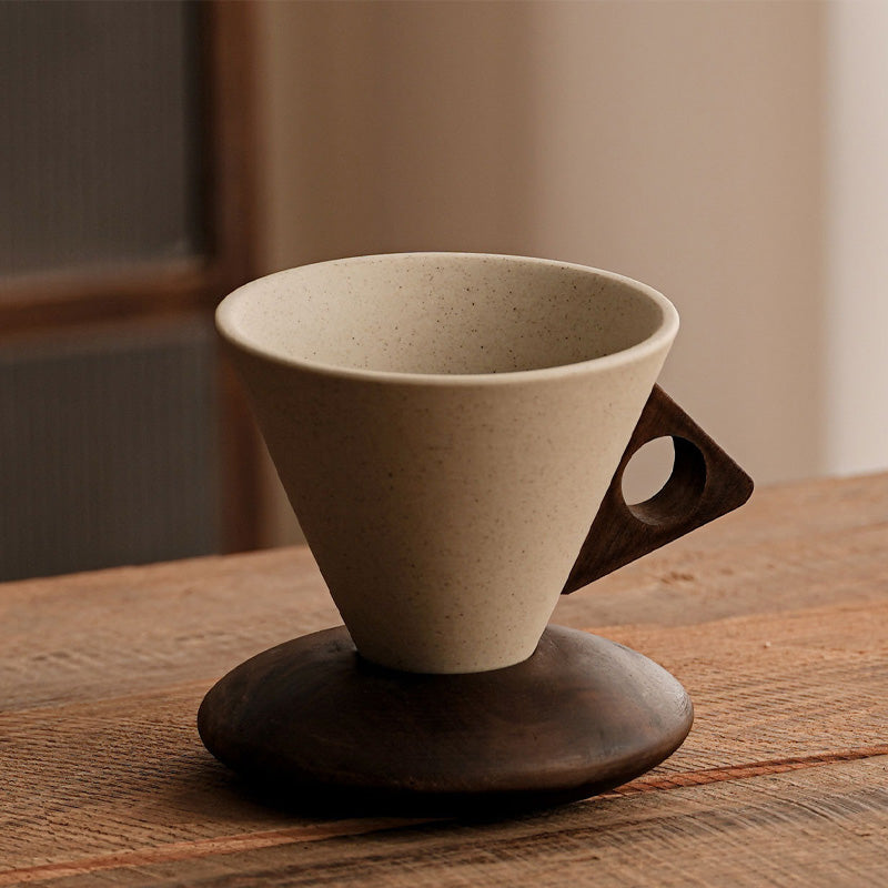 Sip in Style Instantly! No-Slip Rustic Wood-Handle Mug
