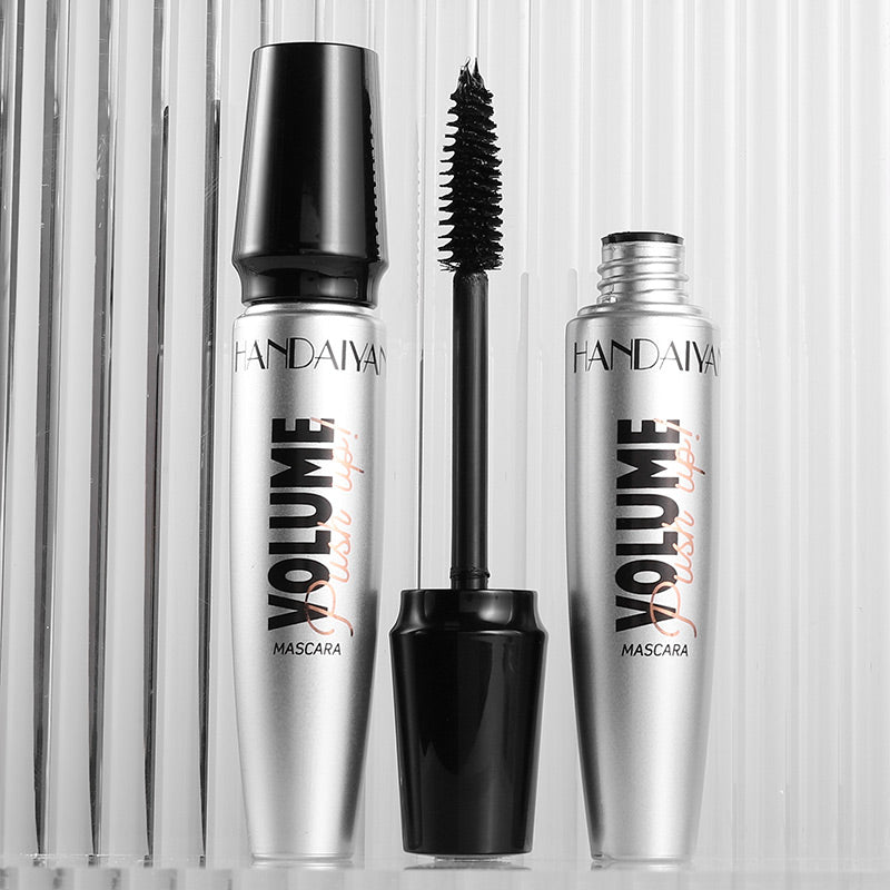 Build Fuller Lashes Instantly! No-Smudge Large-Brush Mascara