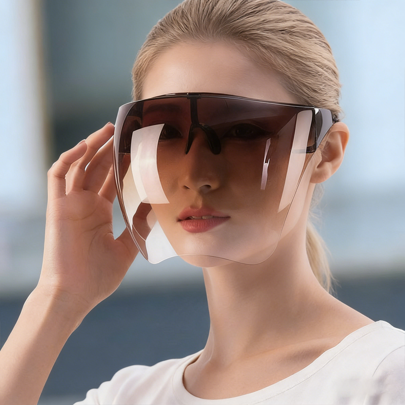 Cover Your Whole Face Instantly! No-Fog Ultra-Light Face Shield