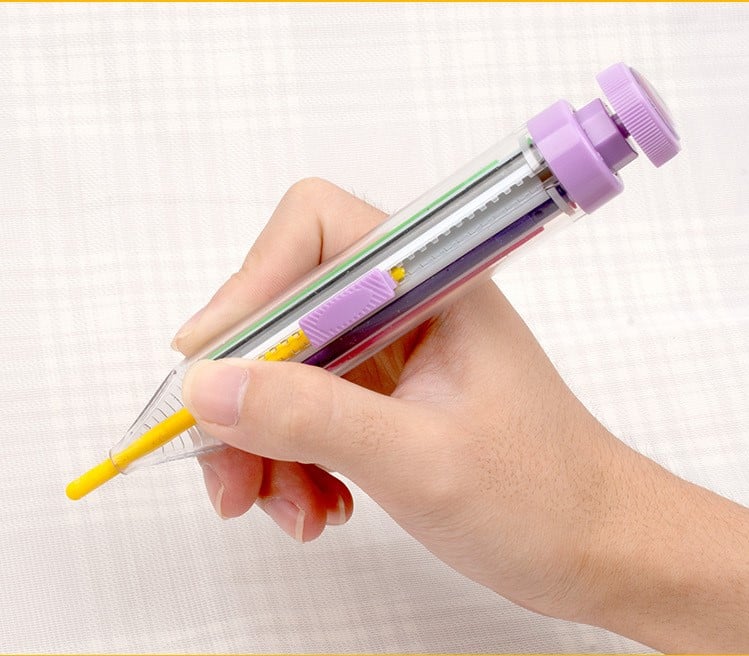 Draw in 8 Colors Instantly! No-Box Multicolor Crayon