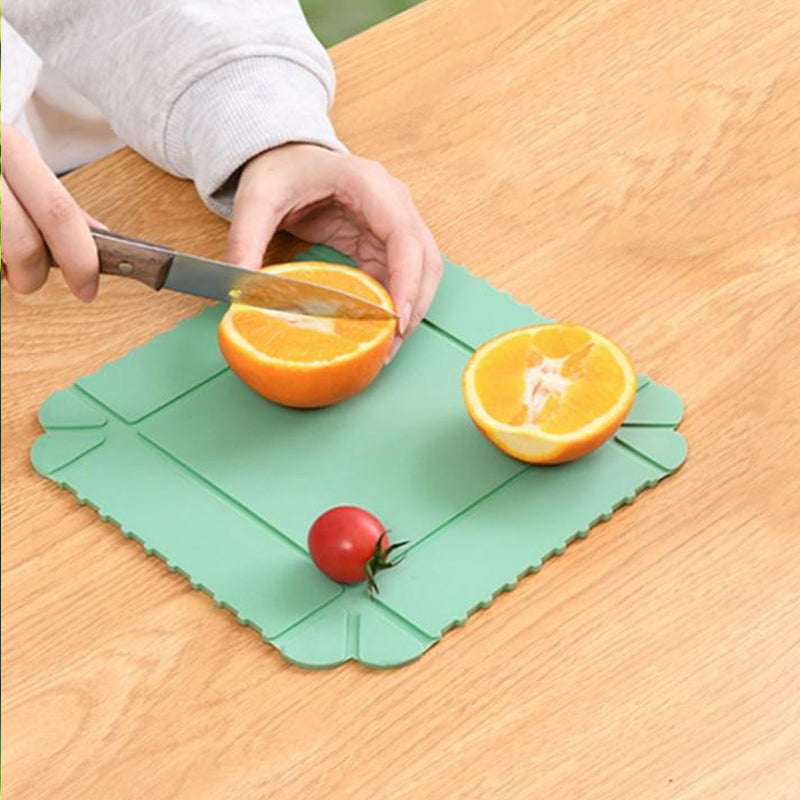 Protect Counters Instantly! Magnetic Foldable Silicone Trivet