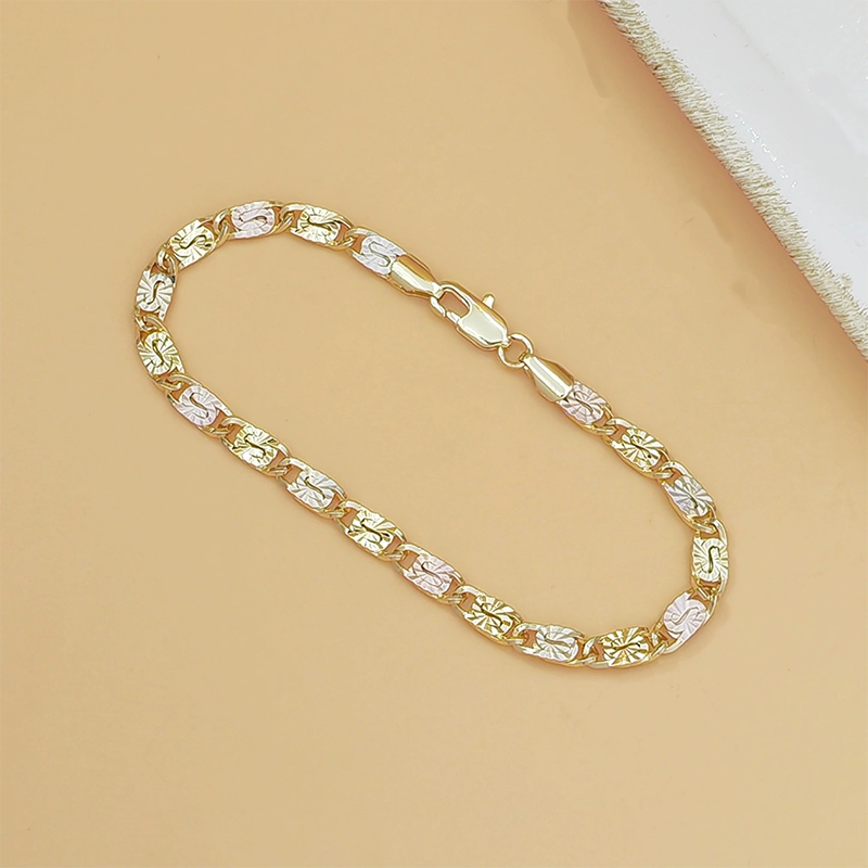 Add Tri-Color Shine Instantly! Unisex Faceted Link Bracelet