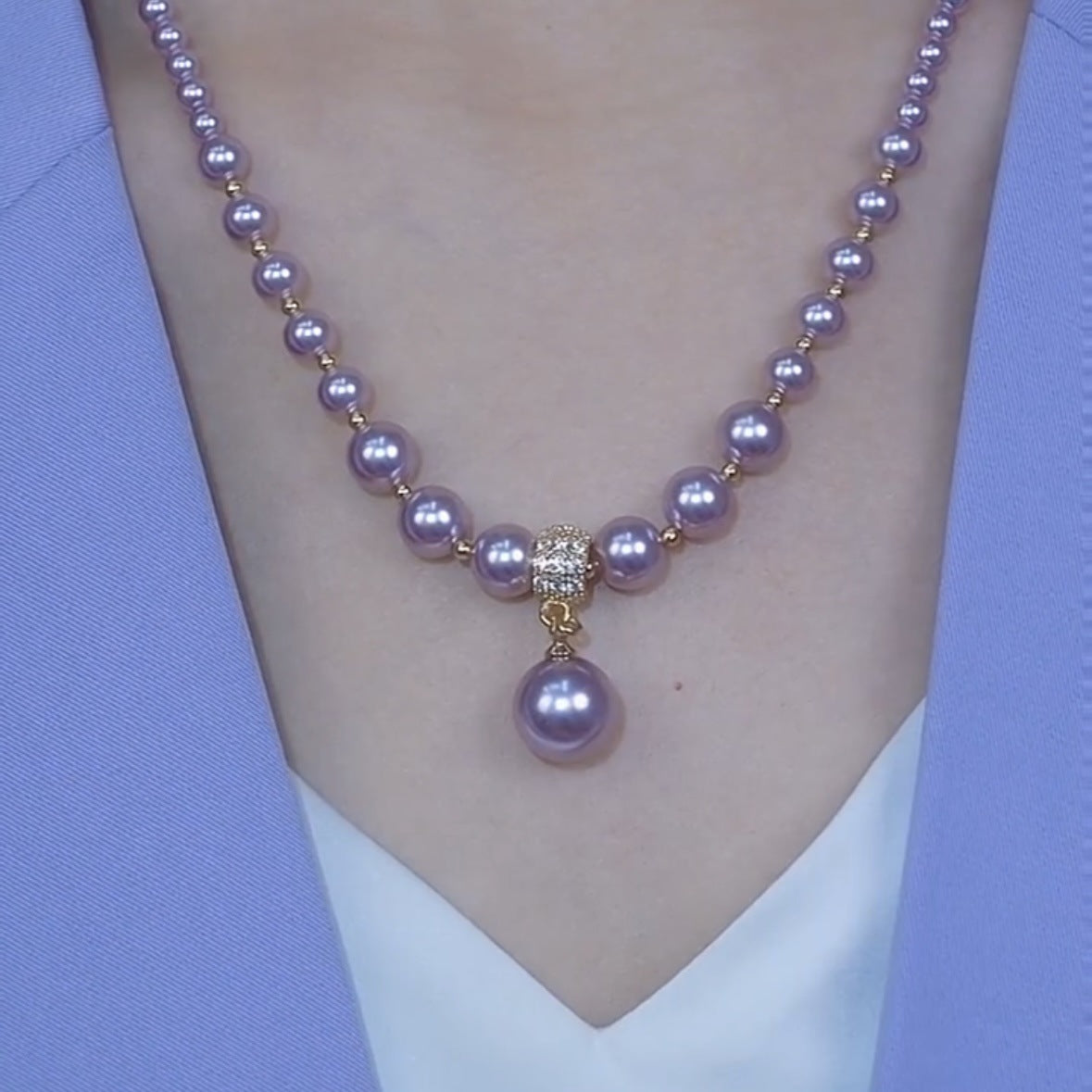Elegant Synthetic Pearl Chain for Women📿